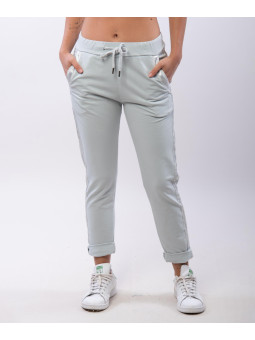 Jogger con nastro di raso laterale