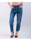 Jeans Mom Fit con cintura