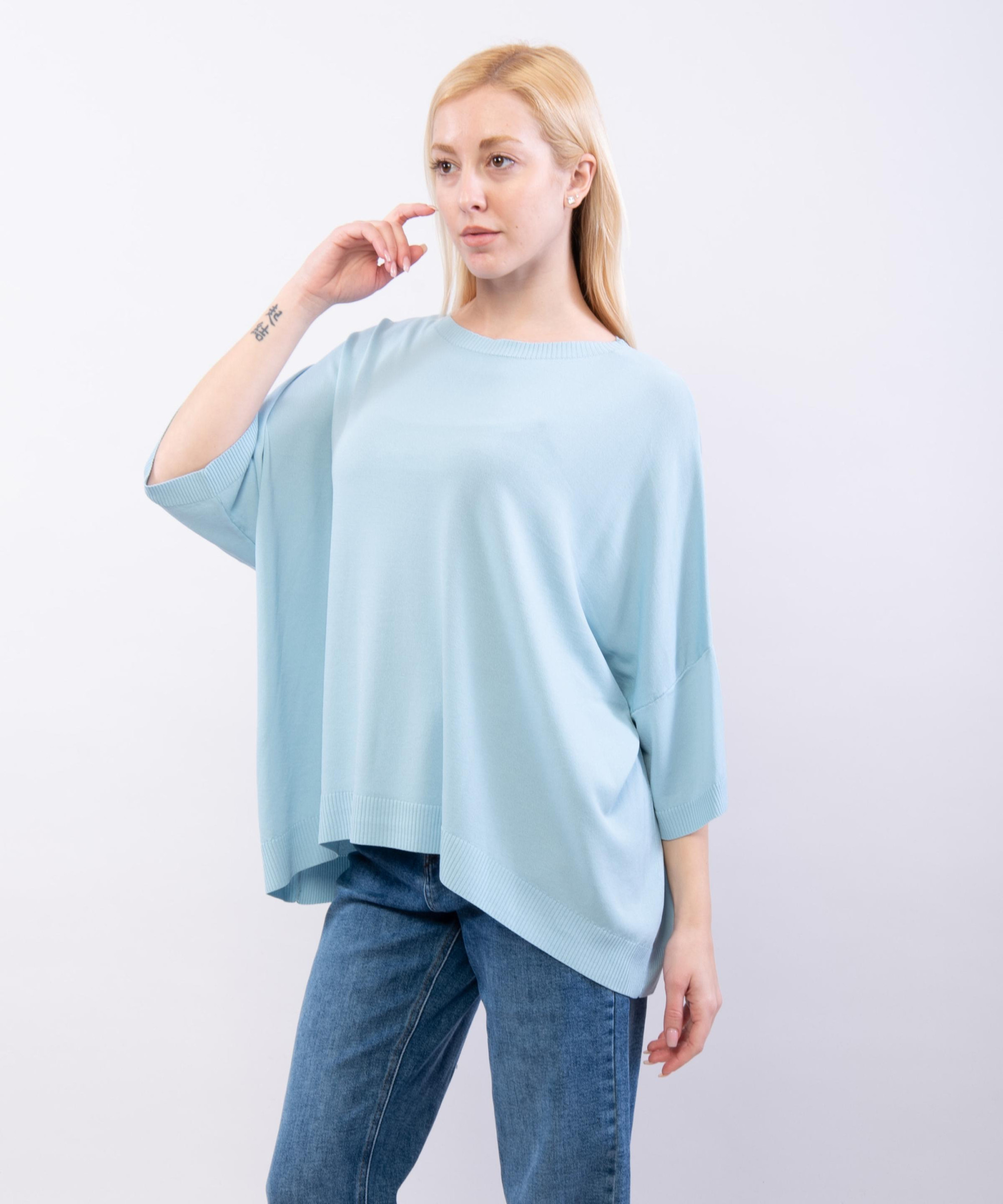 Maglia Oversize con Spalla Scesa