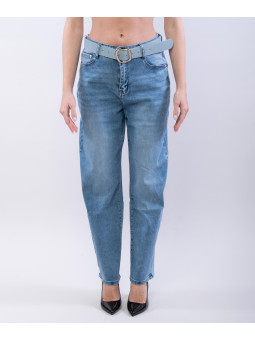 Jeans a Palloncino Fit con cintura