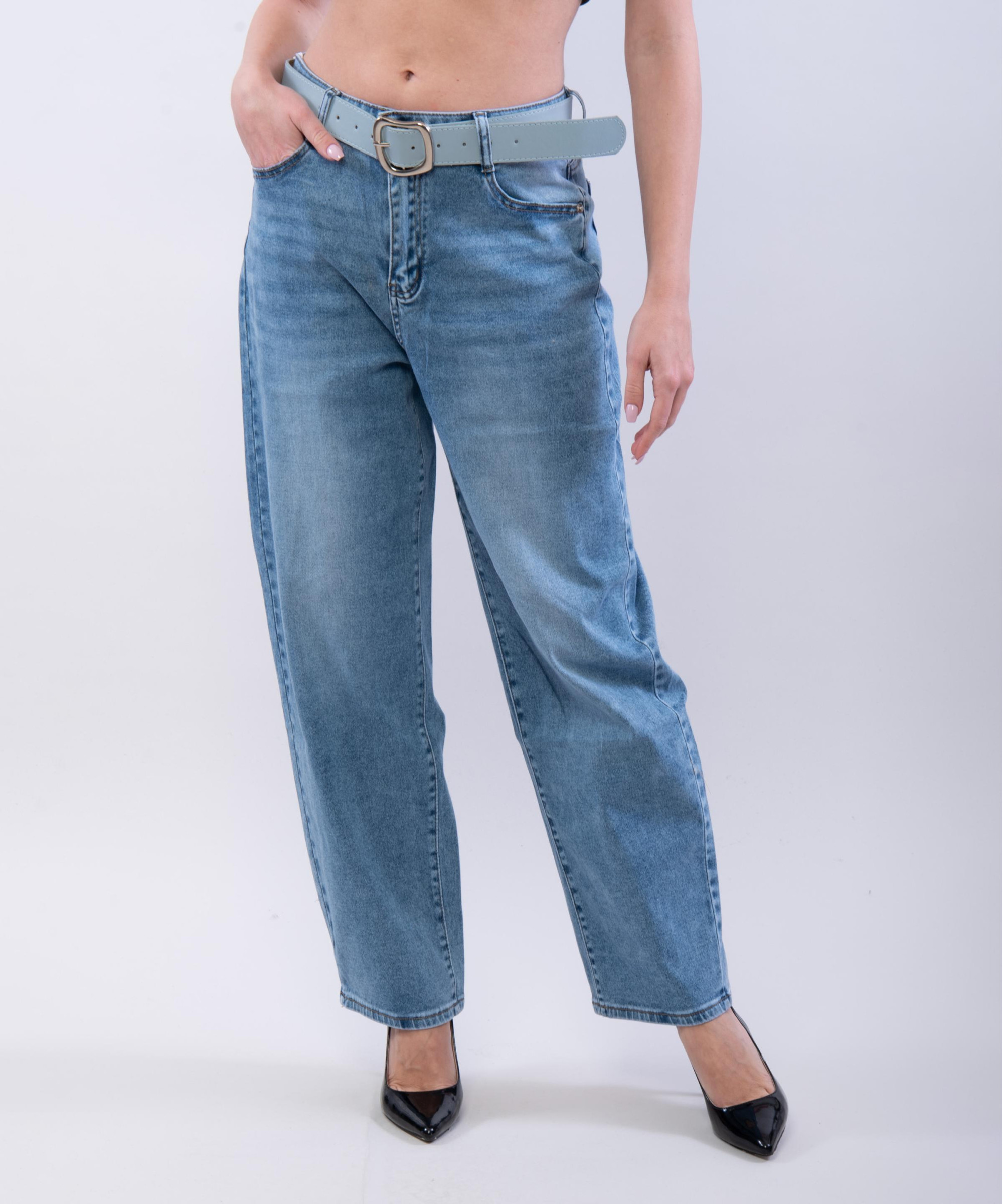 Jeans a Palloncino Fit con cintura