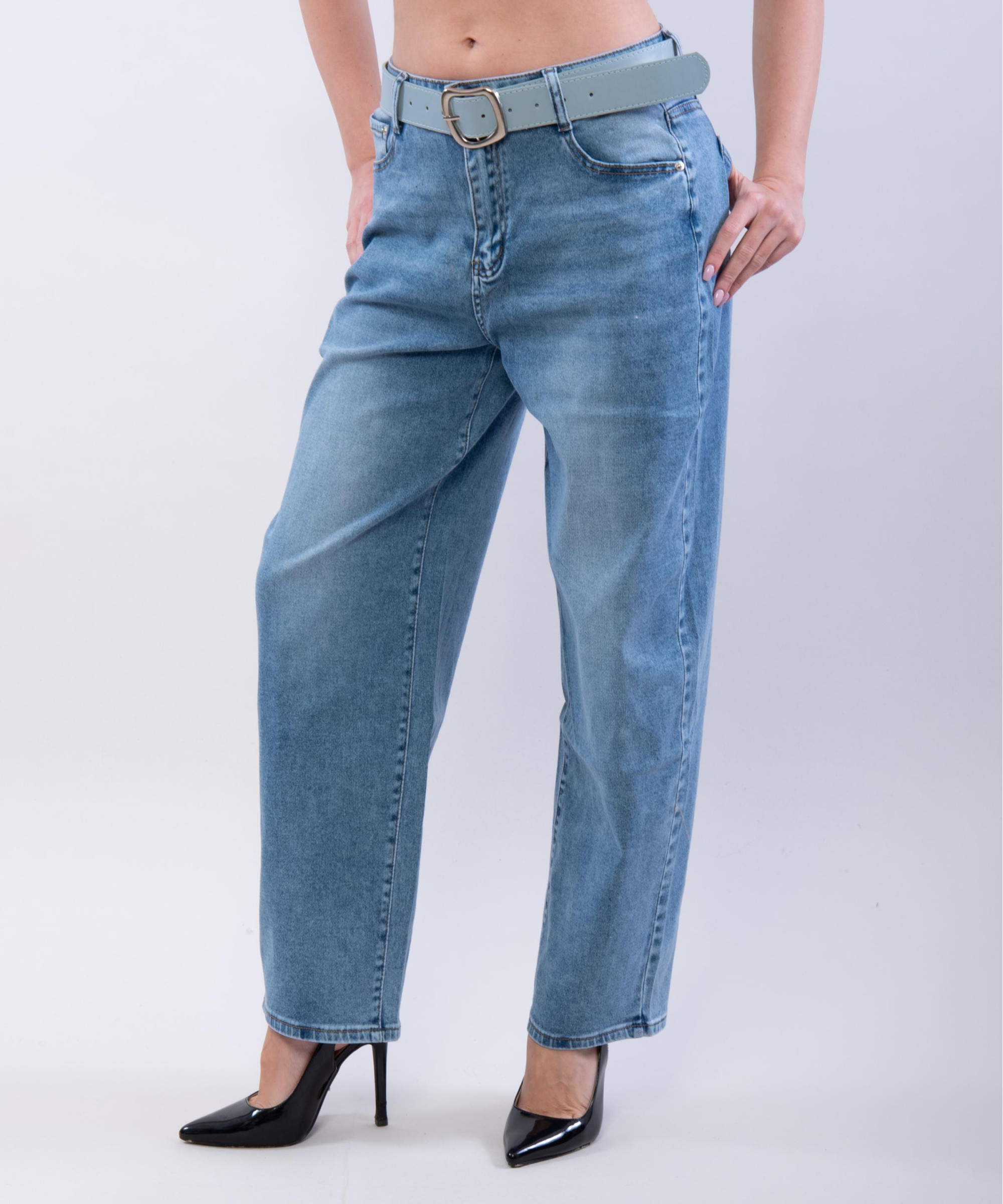 Jeans a Palloncino Fit con cintura