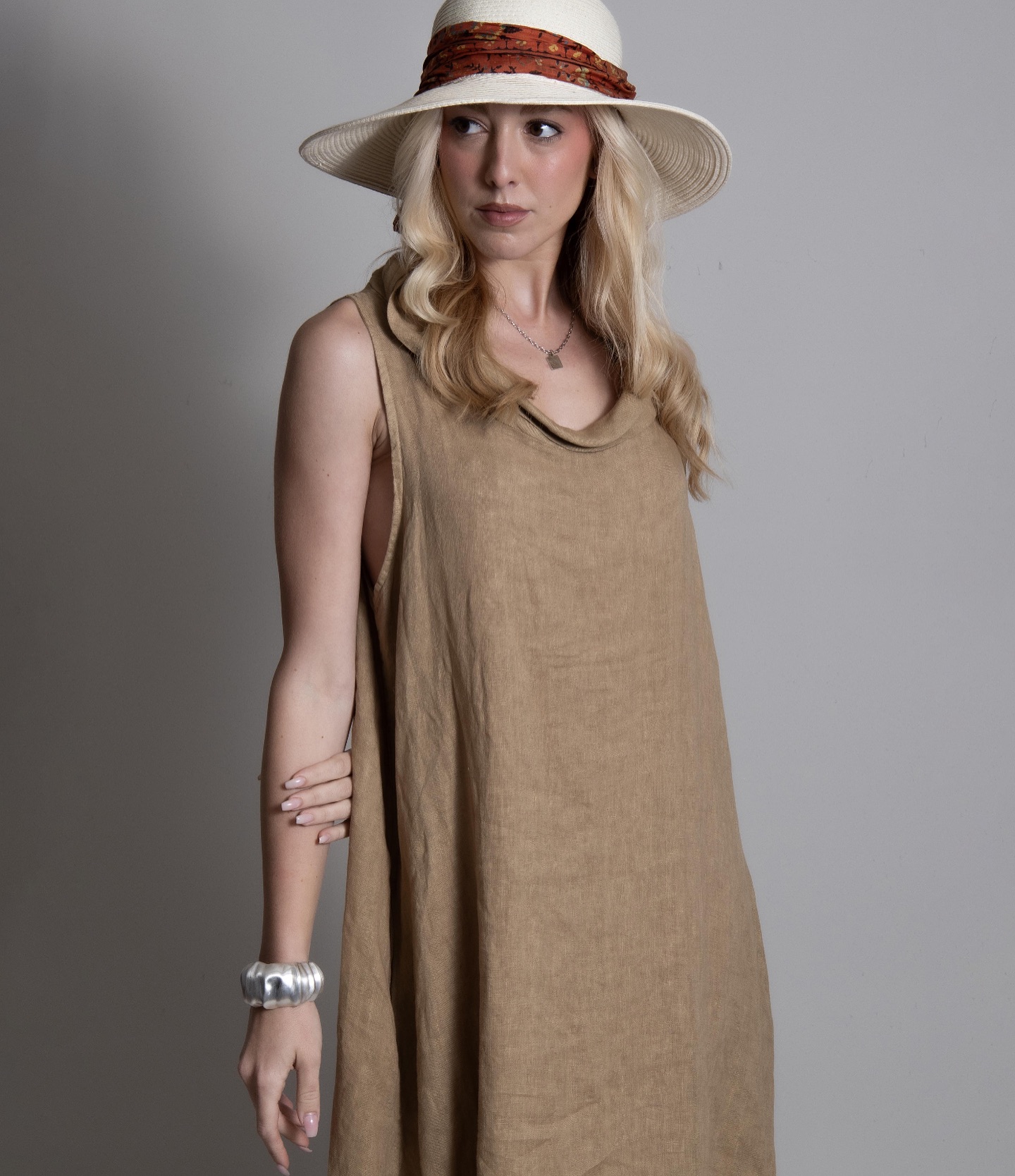 Il nostro sito è finalmente online⚠️

www.papillonapparel.com

___
COLLEZIONE PRIMAVERA ESTATE 2025

Immergiti nell’essenza della stagione con la nostra esclusiva collezione in Lino, dedicata a donne che apprezzano eleganza, confort e freschezza
____

#papillonapparel